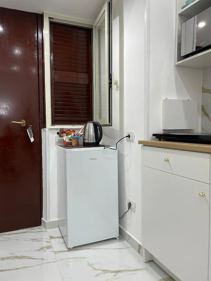Armony House - Self Checkin Bed & Breakfast Naples