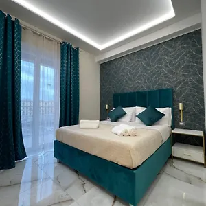 Affittacamere Napoli Central Suites, Napoli