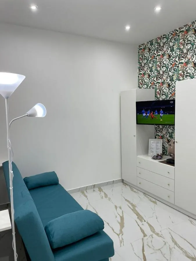 Bed and Breakfast Armony House - Self Checkin Napoli Italia